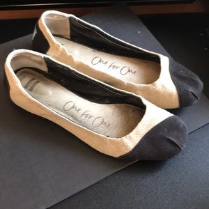 Toms burlap flats